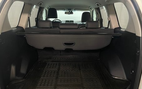 Toyota Land Cruiser Prado 150 рестайлинг 2, 2014 год, 3 150 000 рублей, 14 фотография