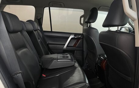 Toyota Land Cruiser Prado 150 рестайлинг 2, 2014 год, 3 150 000 рублей, 13 фотография