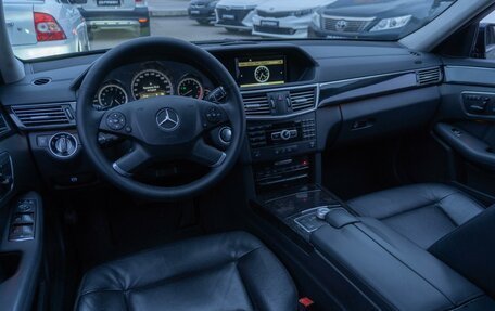 Mercedes-Benz E-Класс, 2011 год, 1 329 000 рублей, 6 фотография