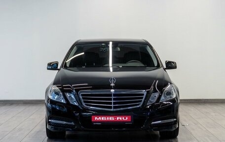 Mercedes-Benz E-Класс, 2011 год, 1 329 000 рублей, 3 фотография