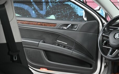 Skoda Superb III рестайлинг, 2014 год, 995 000 рублей, 7 фотография