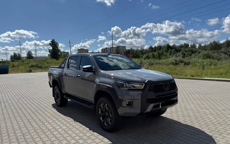 Toyota Hilux VIII, 2023 год, 7 490 000 рублей, 1 фотография