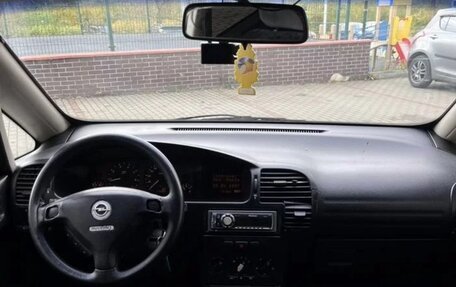 Opel Zafira A рестайлинг, 2001 год, 280 000 рублей, 8 фотография