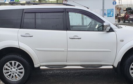 Mitsubishi Pajero Sport II рестайлинг, 2013 год, 1 900 000 рублей, 4 фотография