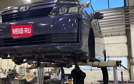 Toyota Voxy III, 2017 год, 2 000 000 рублей, 12 фотография