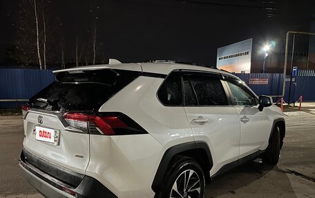 Toyota RAV4, 2021 год, 4 200 000 рублей, 5 фотография