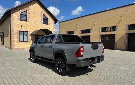 Toyota Hilux VIII, 2023 год, 7 490 000 рублей, 6 фотография