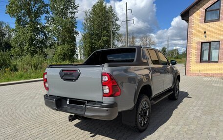 Toyota Hilux VIII, 2023 год, 7 490 000 рублей, 8 фотография
