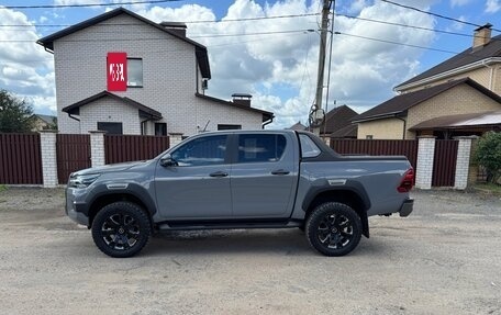 Toyota Hilux VIII, 2023 год, 7 490 000 рублей, 12 фотография