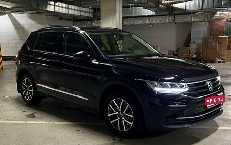 Volkswagen Tiguan II, 2021 год, 4 150 000 рублей, 3 фотография