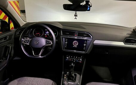 Volkswagen Tiguan II, 2021 год, 4 150 000 рублей, 19 фотография