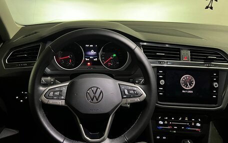 Volkswagen Tiguan II, 2021 год, 4 150 000 рублей, 21 фотография