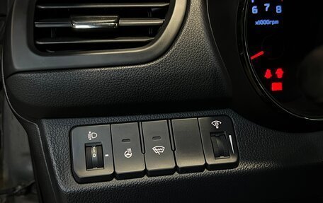 KIA Rio III рестайлинг, 2013 год, 979 000 рублей, 17 фотография