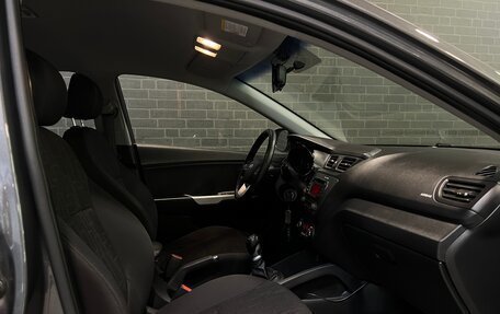 KIA Rio III рестайлинг, 2013 год, 979 000 рублей, 11 фотография