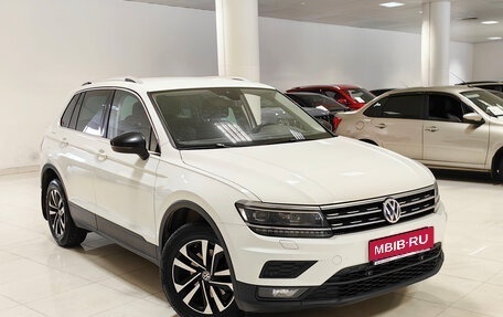 Volkswagen Tiguan II, 2020 год, 2 349 000 рублей, 1 фотография