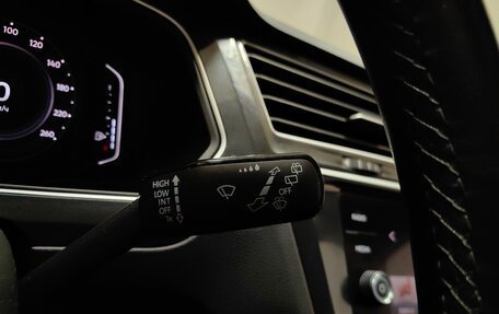 Volkswagen Tiguan II, 2020 год, 2 349 000 рублей, 20 фотография