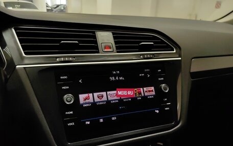 Volkswagen Tiguan II, 2020 год, 2 349 000 рублей, 14 фотография