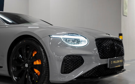 Bentley Continental GT, 2025 год, 47 000 000 рублей, 6 фотография