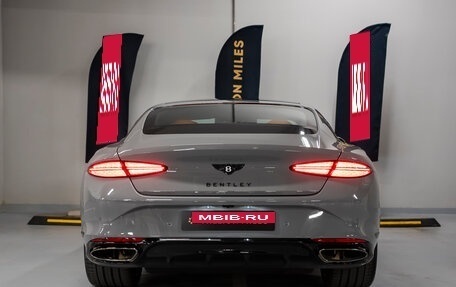 Bentley Continental GT, 2025 год, 47 000 000 рублей, 8 фотография