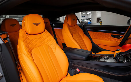 Bentley Continental GT, 2025 год, 47 000 000 рублей, 22 фотография