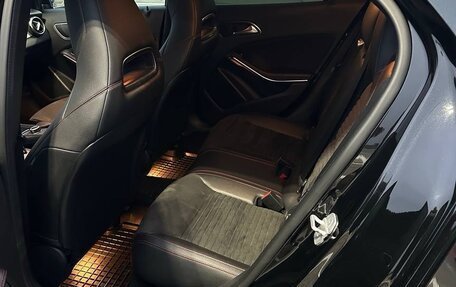 Mercedes-Benz GLA, 2017 год, 2 470 000 рублей, 14 фотография