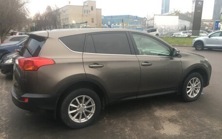 Toyota RAV4, 2013 год, 1 570 000 рублей, 2 фотография