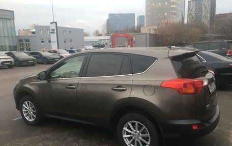 Toyota RAV4, 2013 год, 1 570 000 рублей, 3 фотография