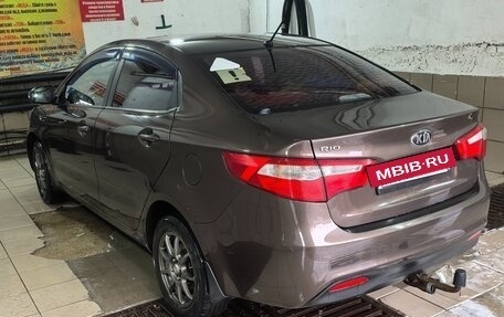 KIA Rio III рестайлинг, 2014 год, 800 000 рублей, 9 фотография