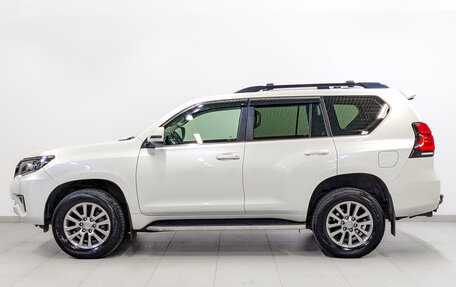 Toyota Land Cruiser Prado 150 рестайлинг 2, 2019 год, 5 700 000 рублей, 8 фотография