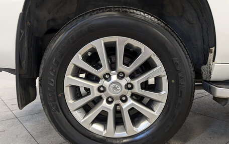 Toyota Land Cruiser Prado 150 рестайлинг 2, 2019 год, 5 700 000 рублей, 12 фотография