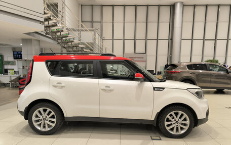 KIA Soul II рестайлинг, 2018 год, 1 838 000 рублей, 4 фотография