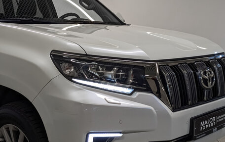 Toyota Land Cruiser Prado 150 рестайлинг 2, 2019 год, 5 700 000 рублей, 27 фотография