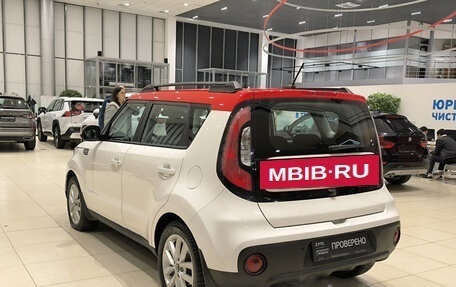 KIA Soul II рестайлинг, 2018 год, 1 838 000 рублей, 7 фотография