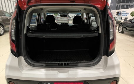 KIA Soul II рестайлинг, 2018 год, 1 838 000 рублей, 10 фотография