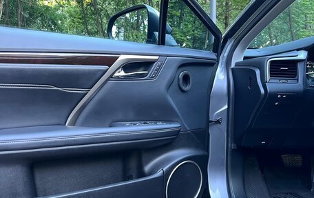 Lexus RX IV рестайлинг, 2018 год, 4 700 000 рублей, 18 фотография