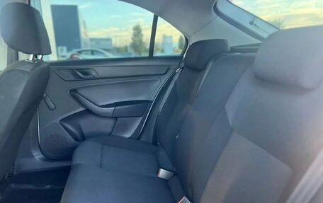 Skoda Rapid I, 2015 год, 850 000 рублей, 6 фотография