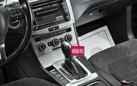 Volkswagen Passat B7, 2015 год, 995 000 рублей, 10 фотография