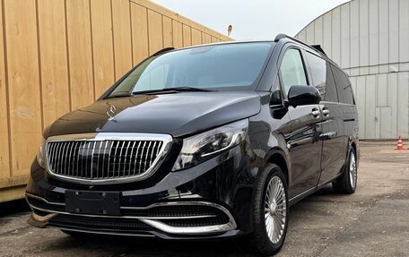 Mercedes-Benz V-Класс, 2022 год, 8 600 000 рублей, 1 фотография