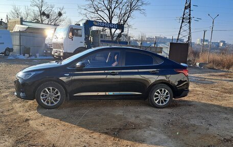 Hyundai Solaris II рестайлинг, 2022 год, 1 850 000 рублей, 4 фотография