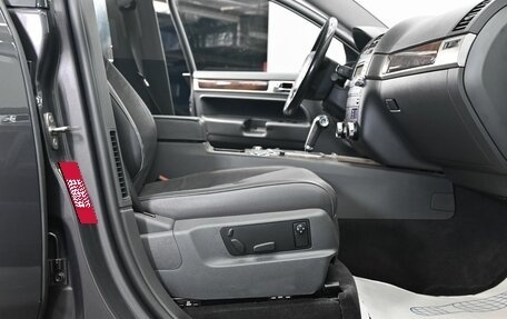 Volkswagen Touareg III, 2010 год, 1 095 000 рублей, 12 фотография