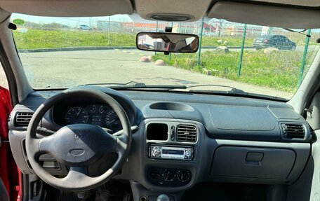 Renault Clio III, 2001 год, 140 000 рублей, 1 фотография