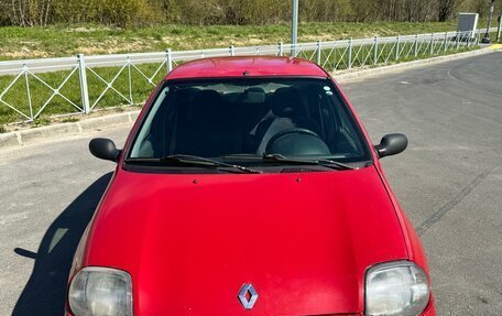 Renault Clio III, 2001 год, 140 000 рублей, 5 фотография