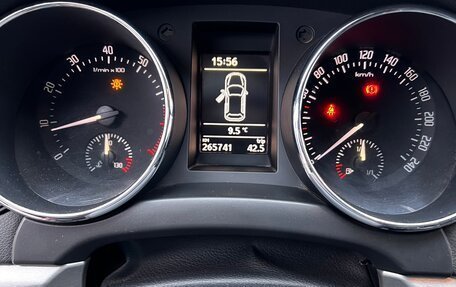 Skoda Yeti I рестайлинг, 2011 год, 890 000 рублей, 26 фотография