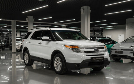 Ford Explorer VI, 2014 год, 2 280 000 рублей, 2 фотография