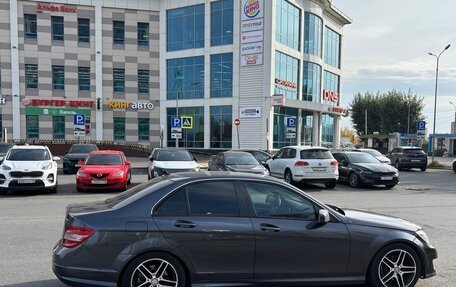 Mercedes-Benz C-Класс, 2010 год, 1 050 000 рублей, 3 фотография