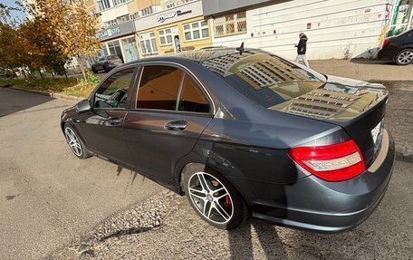 Mercedes-Benz C-Класс, 2010 год, 1 050 000 рублей, 7 фотография