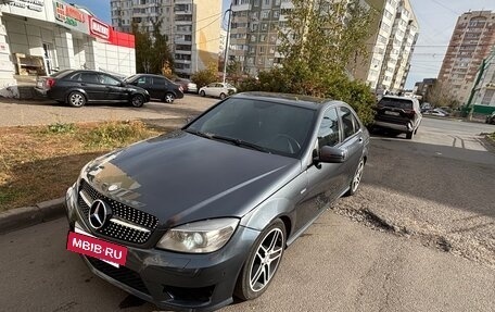 Mercedes-Benz C-Класс, 2010 год, 1 050 000 рублей, 6 фотография