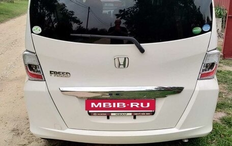 Honda Freed I, 2012 год, 1 170 000 рублей, 3 фотография