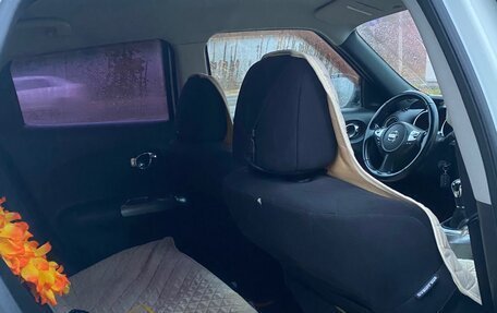 Nissan Juke II, 2012 год, 900 000 рублей, 9 фотография