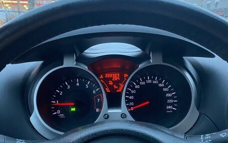 Nissan Juke II, 2012 год, 900 000 рублей, 8 фотография